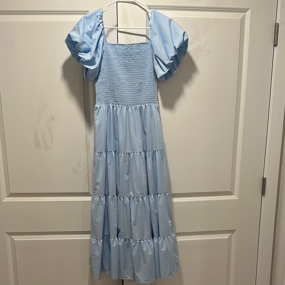 Light Blue Midi Puffer Sleeve Square Neck Dress- no stains